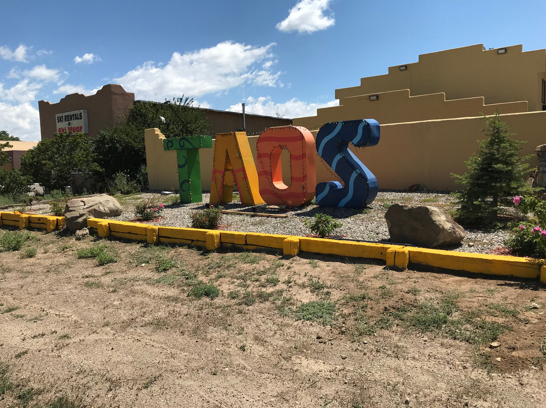 Super 8 by Wyndham Taos主图