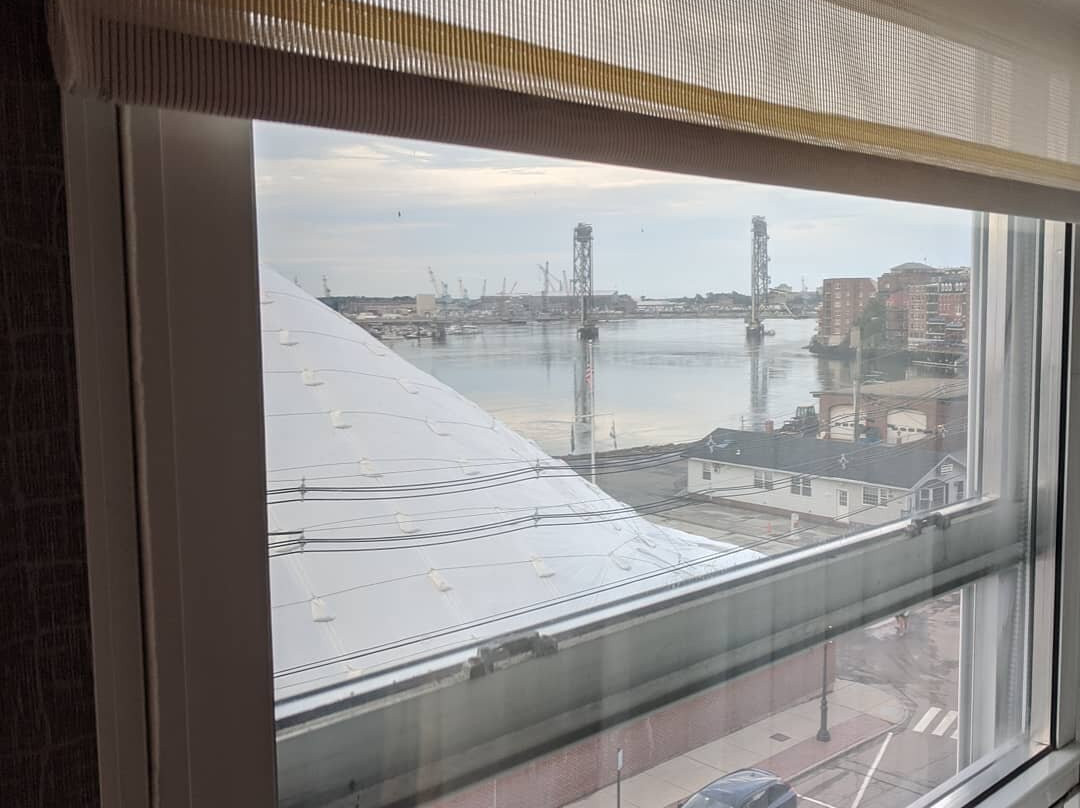 Sheraton Portsmouth Harborside Hotel主图