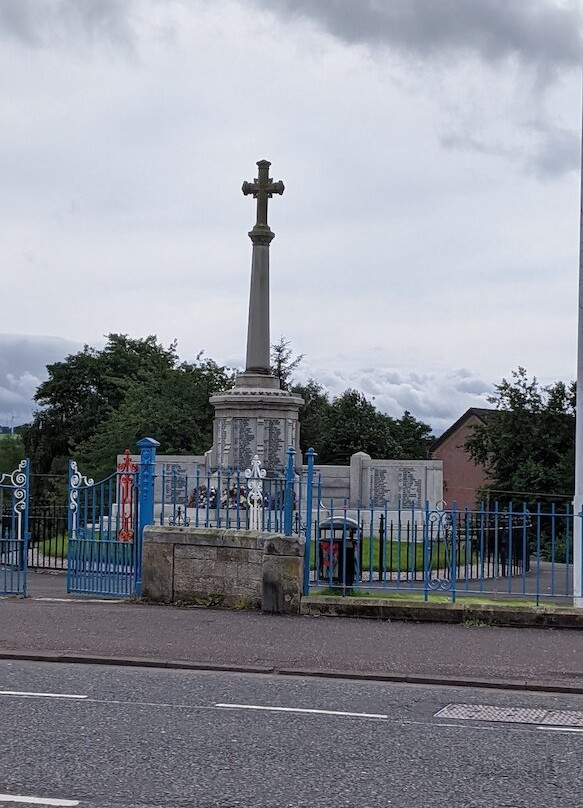 Larkhall War Memorial景点图片