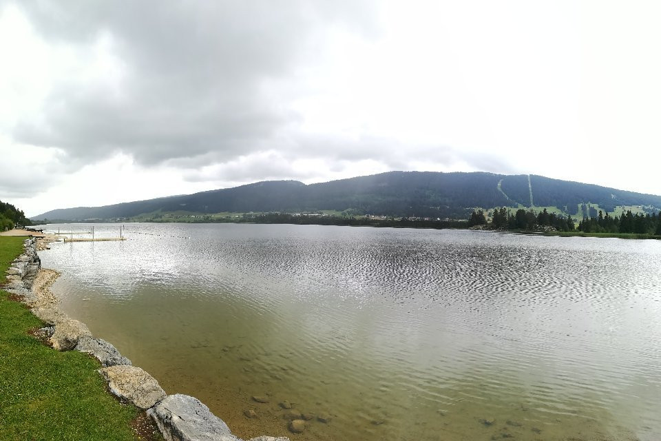 Base Nautique du Lac des Rousses景点图片