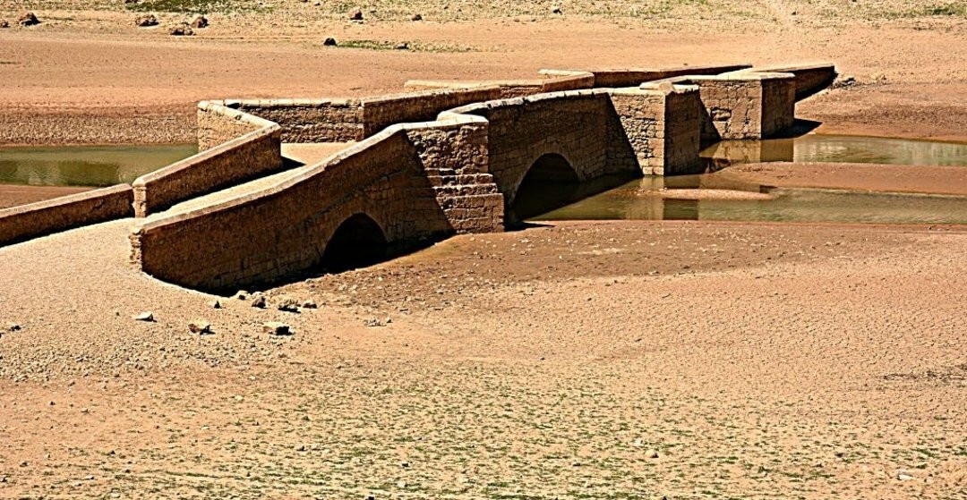 Puente Romano-Medieval Sumergido-Maderuelo必去景点