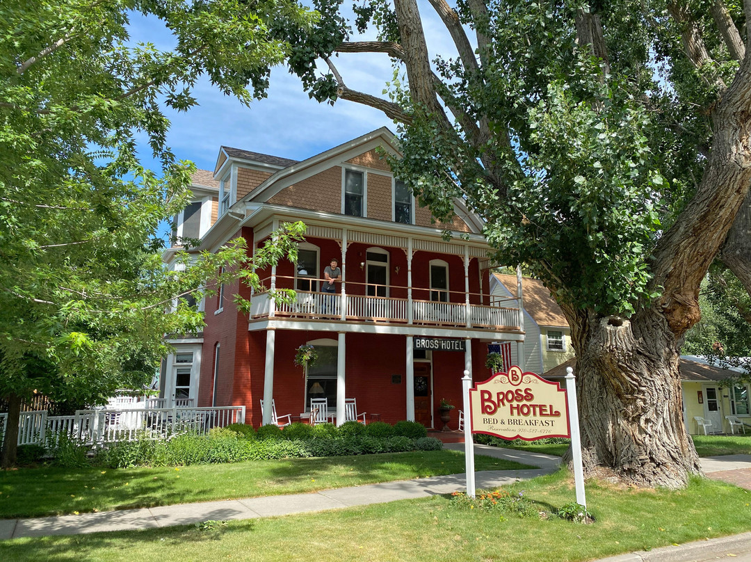 Bross Hotel Bed and Breakfast主图