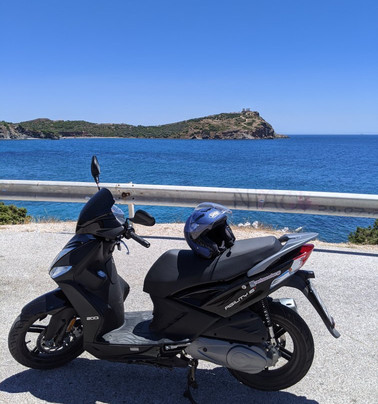 Panos Rent a Scooter-雅典必去景点