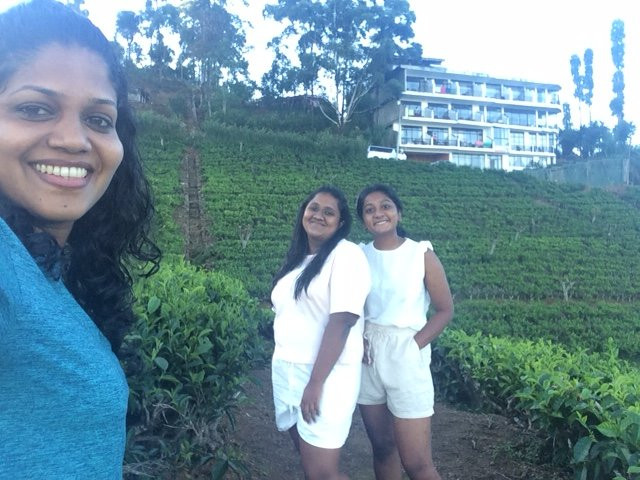 休闲山景假日酒店主图