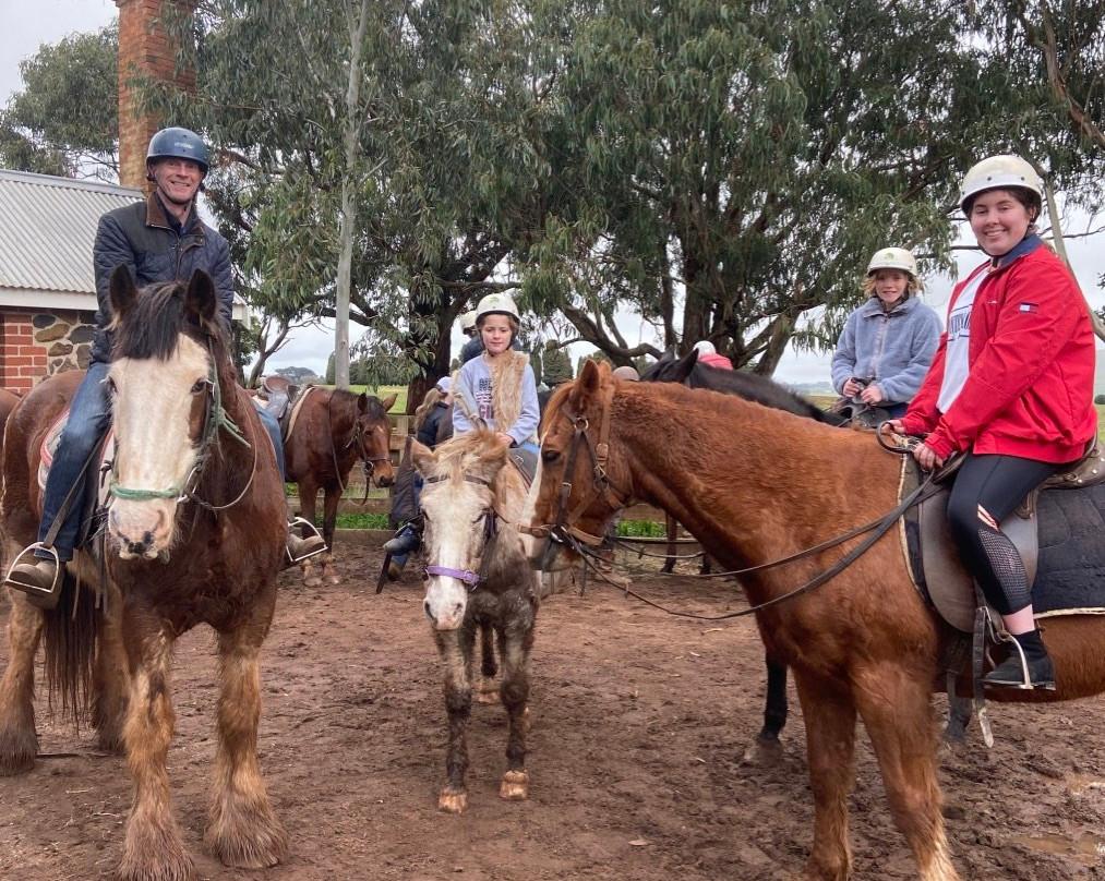 Hepburn Lagoon - Trail Rides-Hepburn Springs必去景点