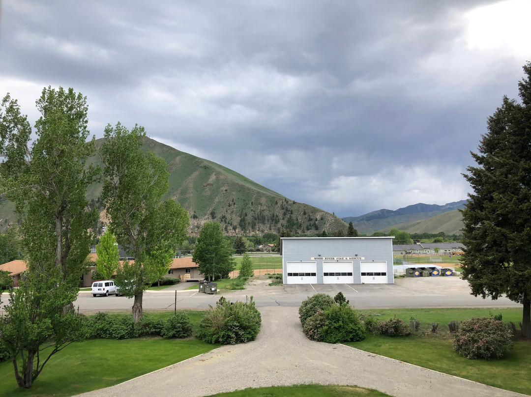 The Inn at Ellsworth Estate主图