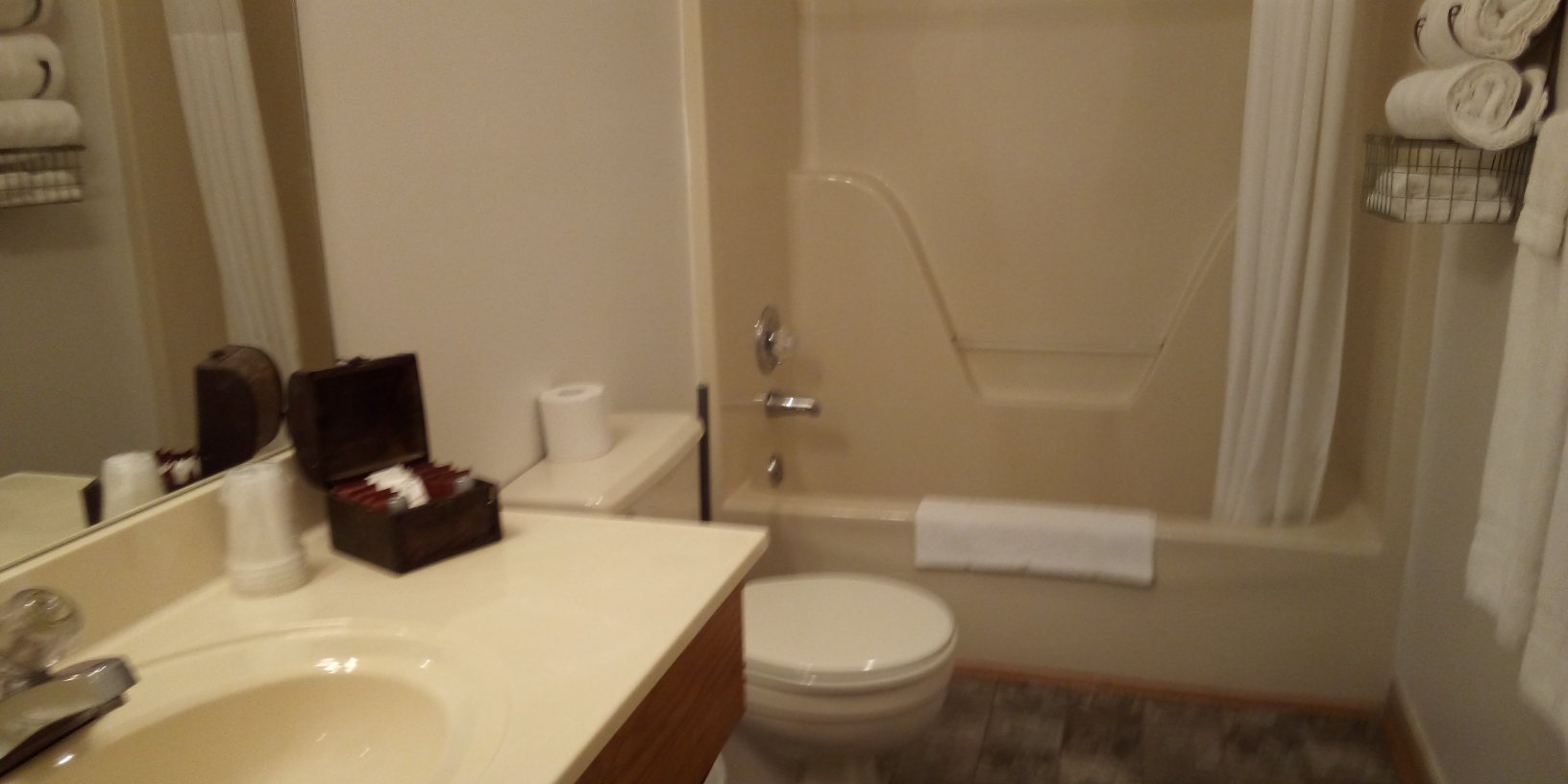 Timber Pointe Resort-官方