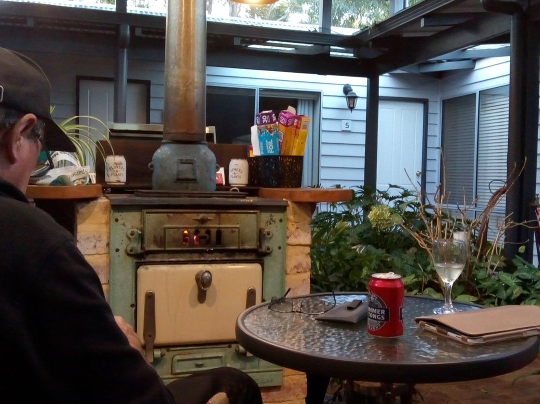 Adamson's Riverside Accommodation主图