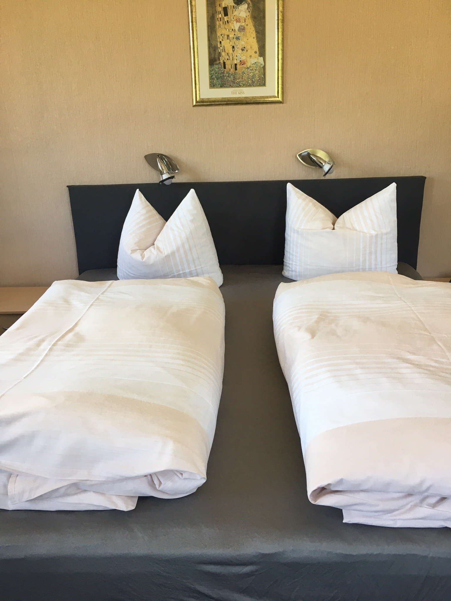 Hotel Waldhaus-Hutzelhoh-官方