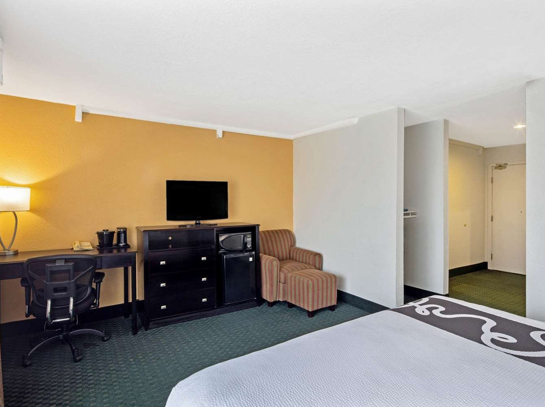 La Quinta by Wyndham Berkeley主图