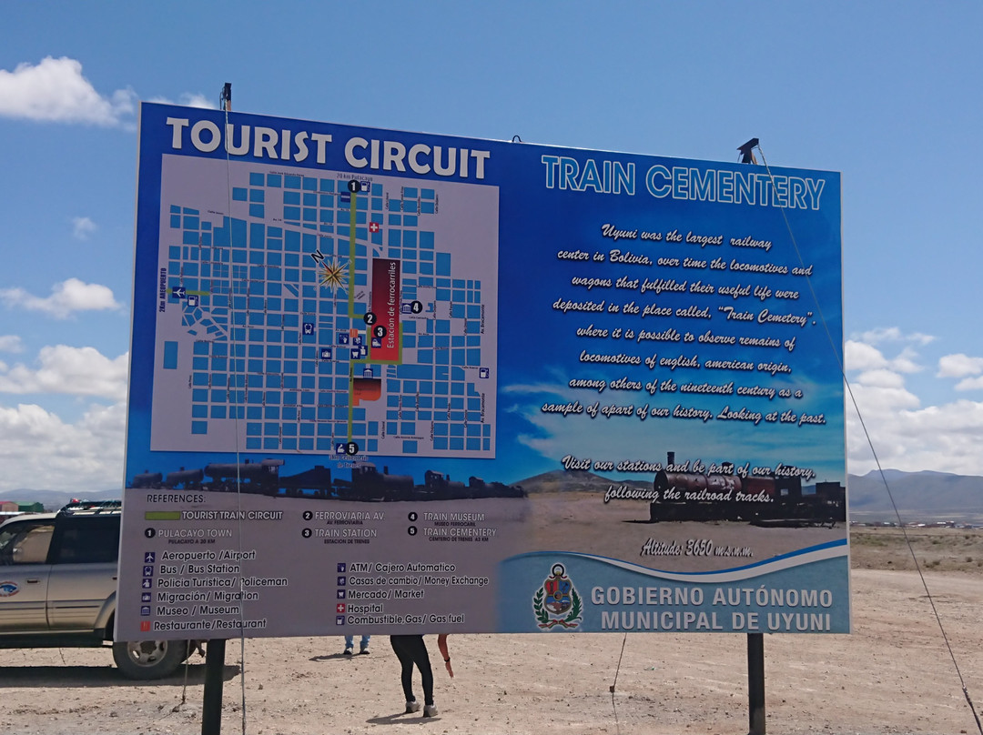 Train Cemetery-乌尤尼必去景点