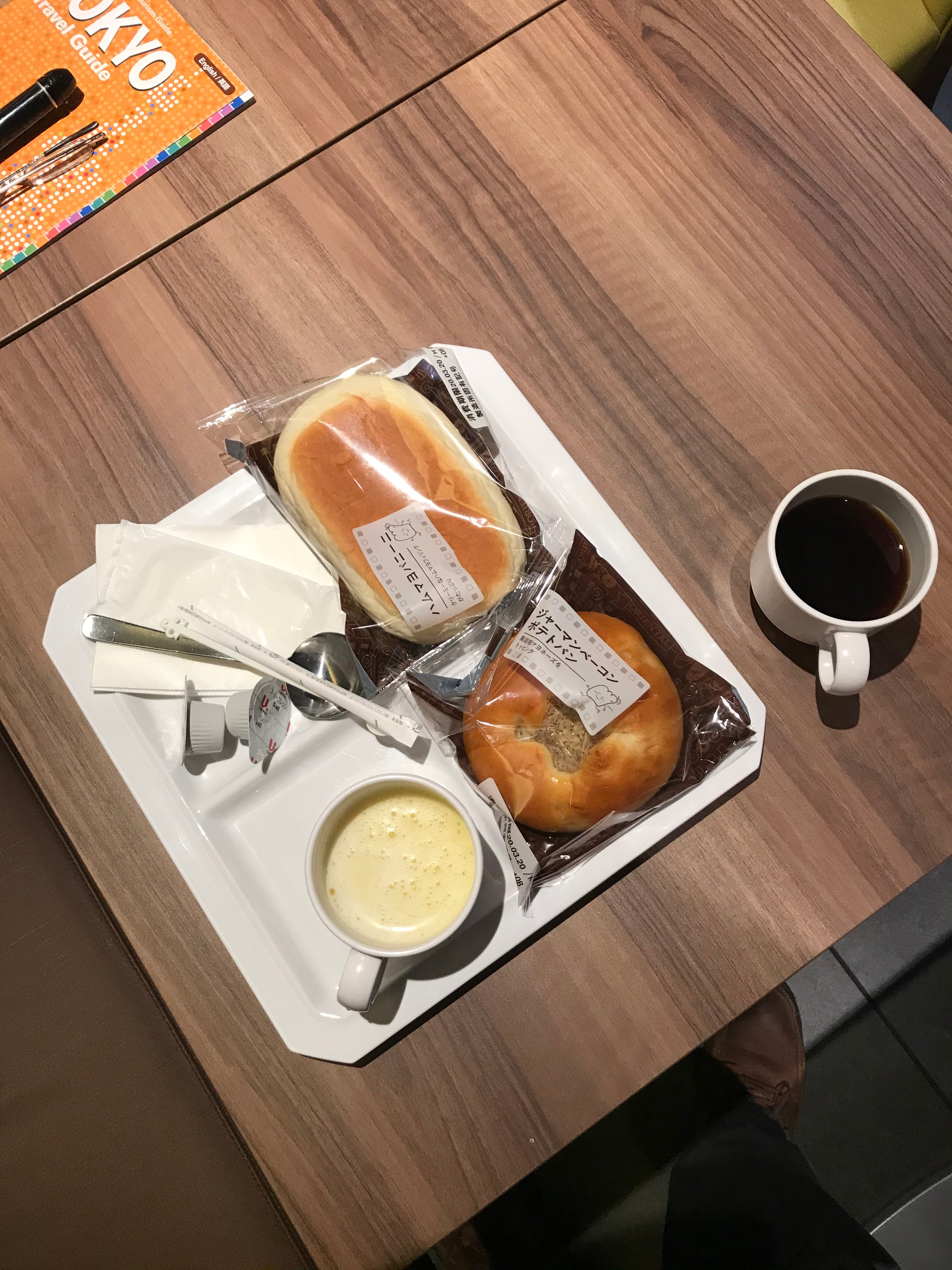 Keio Presso Inn Tokyo Station Yaesu-餐饮