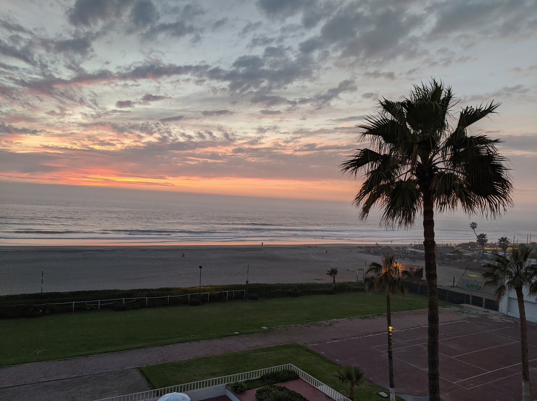 罗萨里托海滩酒店主图