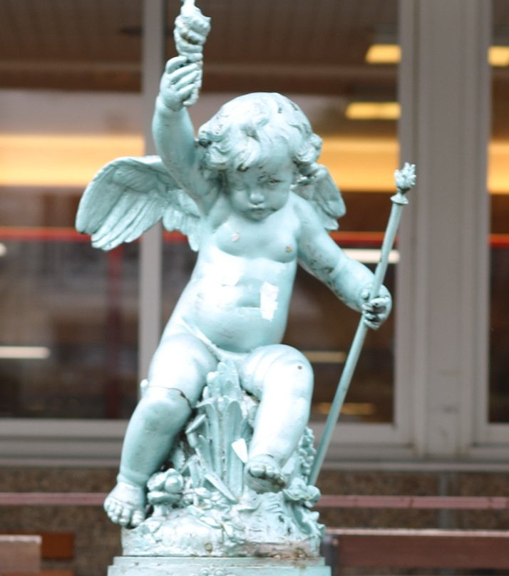Fontaine de l'ange景点图片
