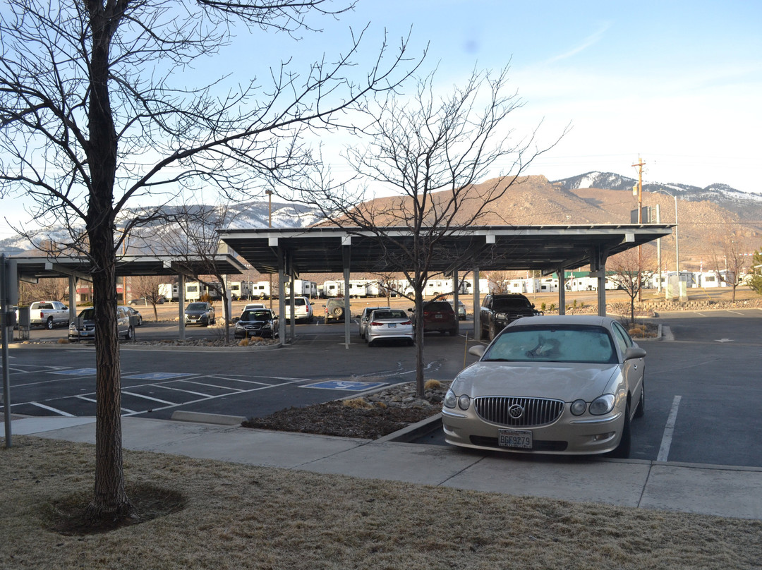 Hampton Inn & Suites Carson City主图