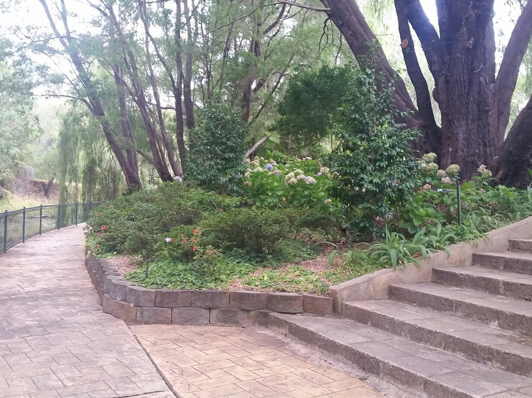 Stirling Cottage景点图片