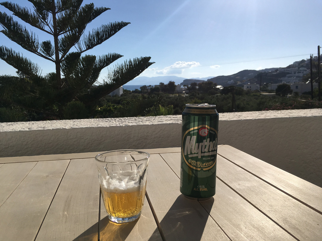 Island House Hotel主图