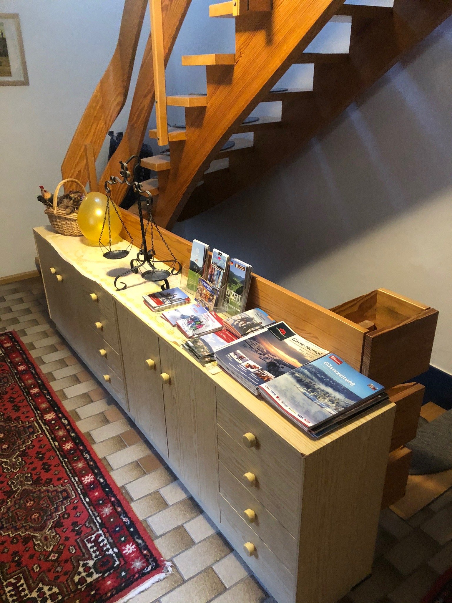 Gasthaus Pension Donishausle-官方