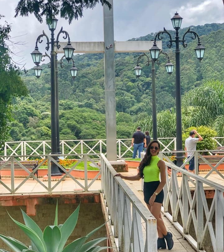 Cruzeiro Lookout-圣安东尼奥杜皮尼亚尔必去景点