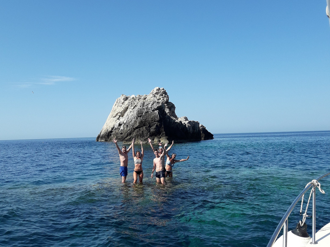 Vis Sea Adventure景点图片