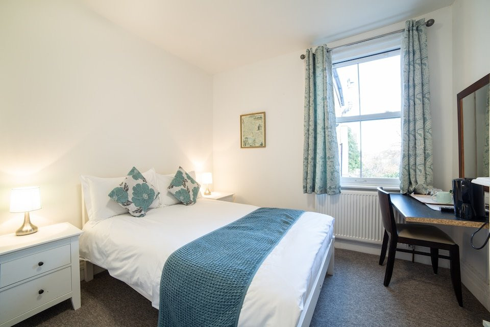 朗斯代尔宾馆主图