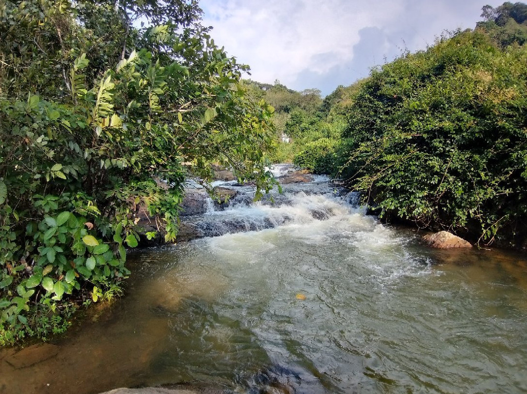 Thudugala Ella waterfall景点图片