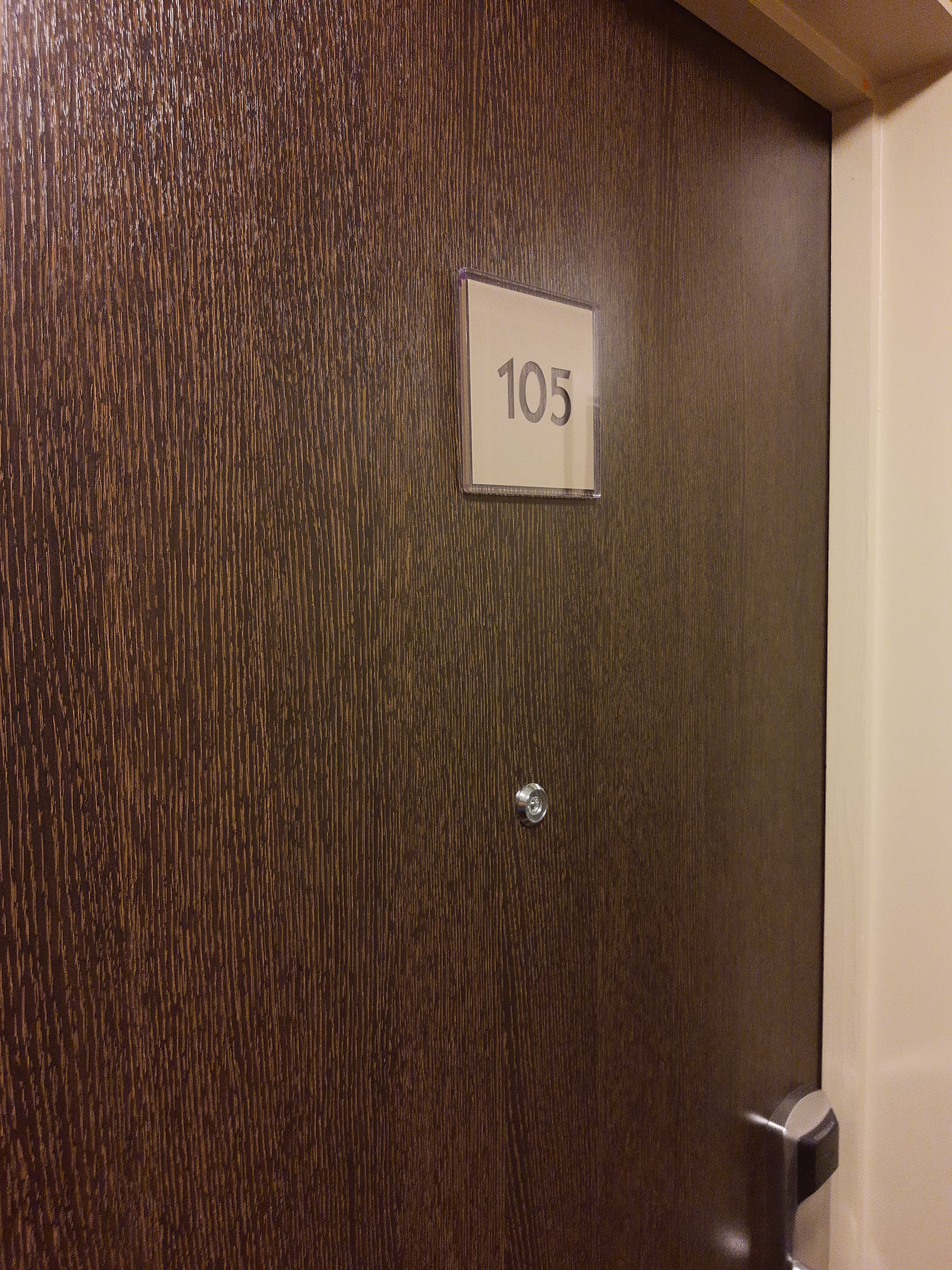 Travelodge Caerphilly-浴室