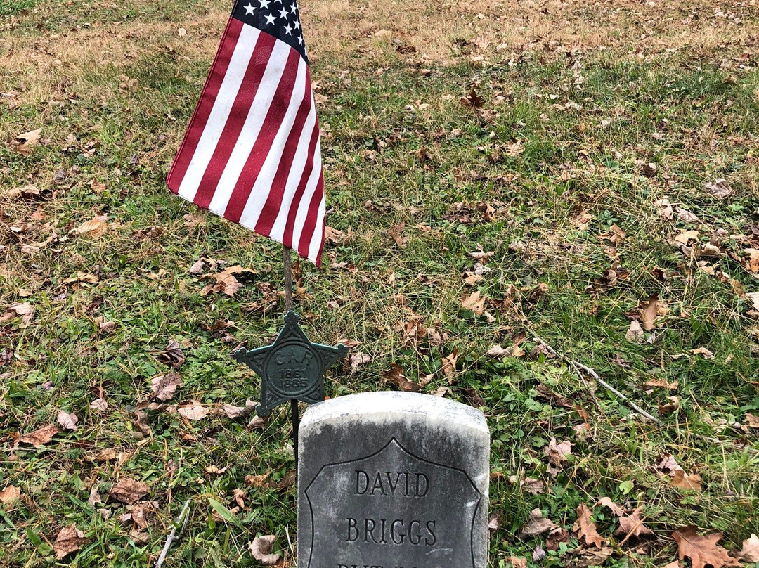 Freedom Road Cemetery景点图片