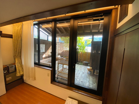 萨莎拉酒店主图