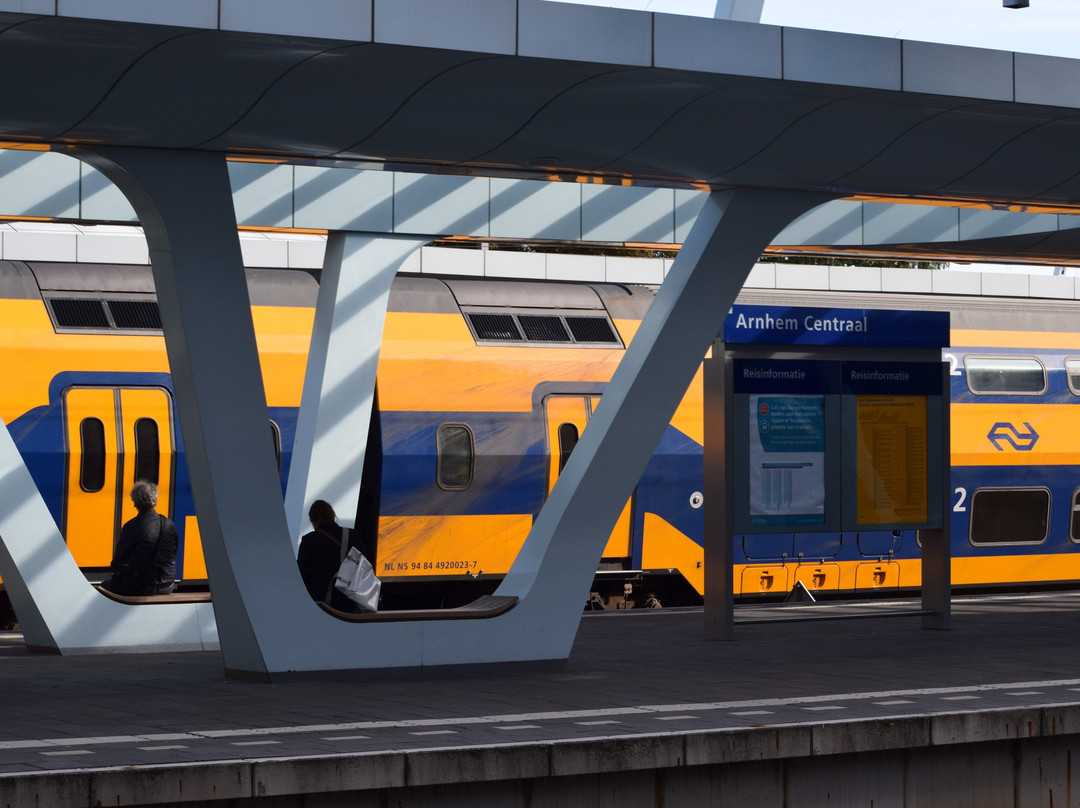 Arnhem Central Station景点图片