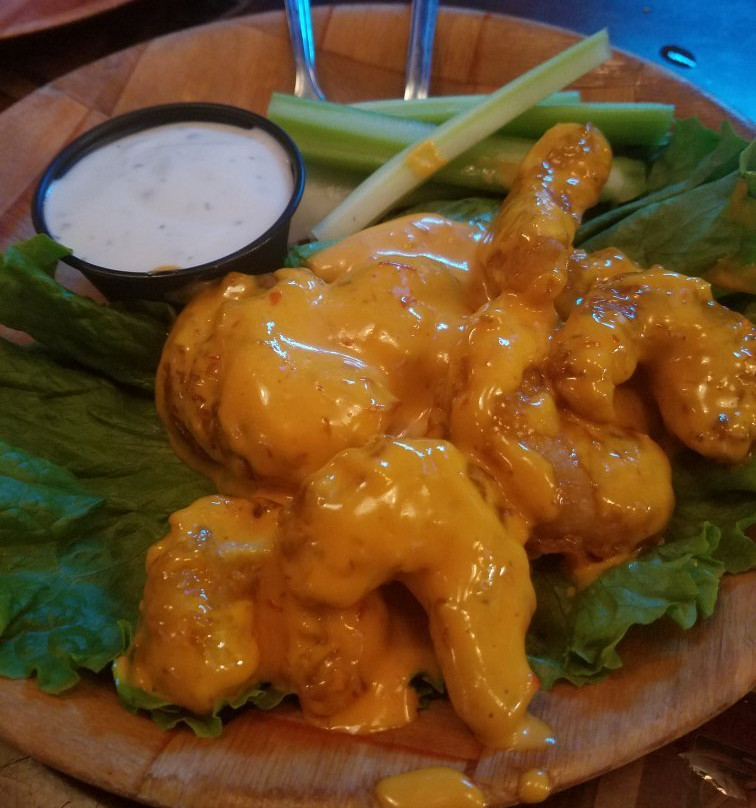 Sharky's Wings & Raw Bar景点图片