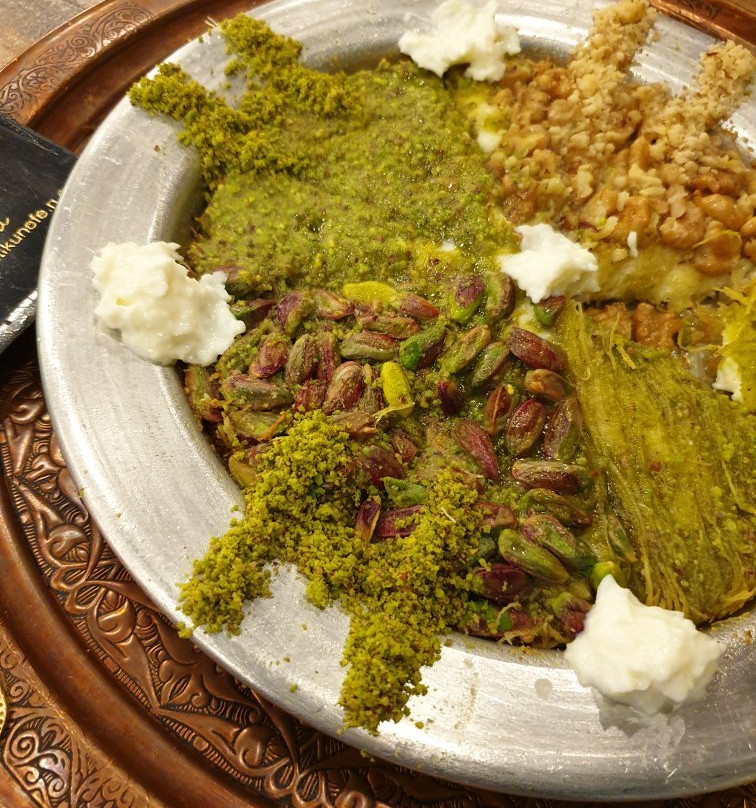 Çınaraltı Künefe & Kahvaltı
