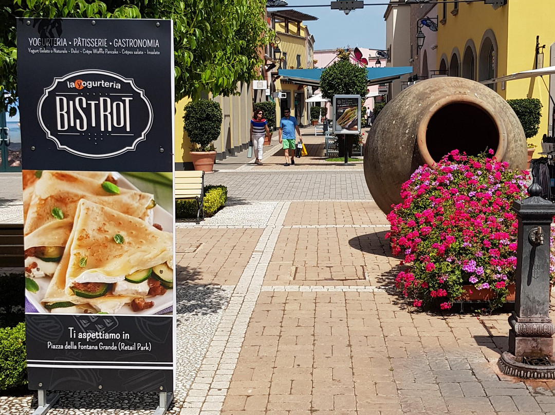 Cilento Outlet Village景点图片
