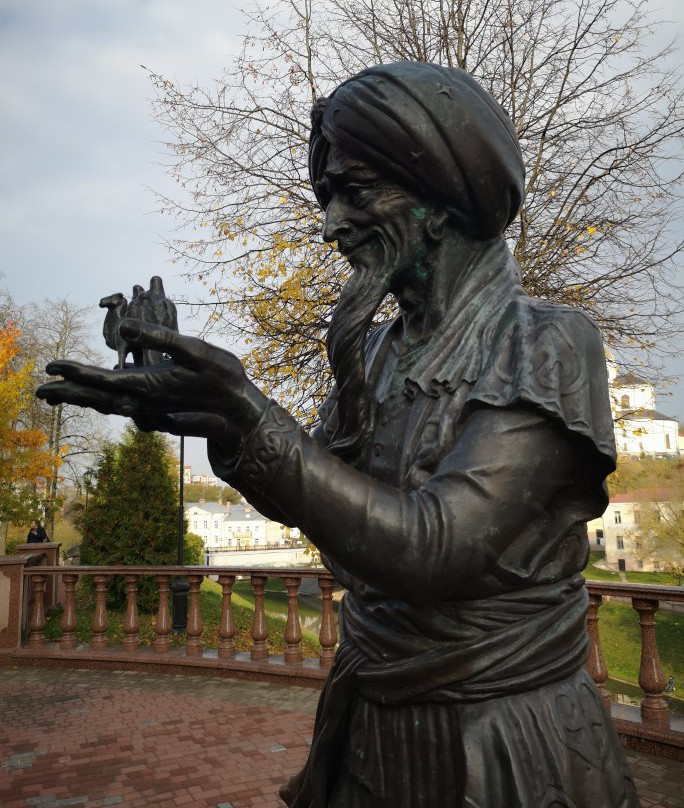 Khottabych Monument-维捷布斯克必去景点