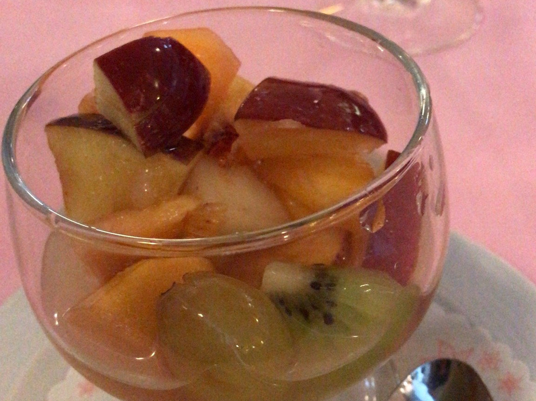 蕾佳娜欧尔嘉酒店主图