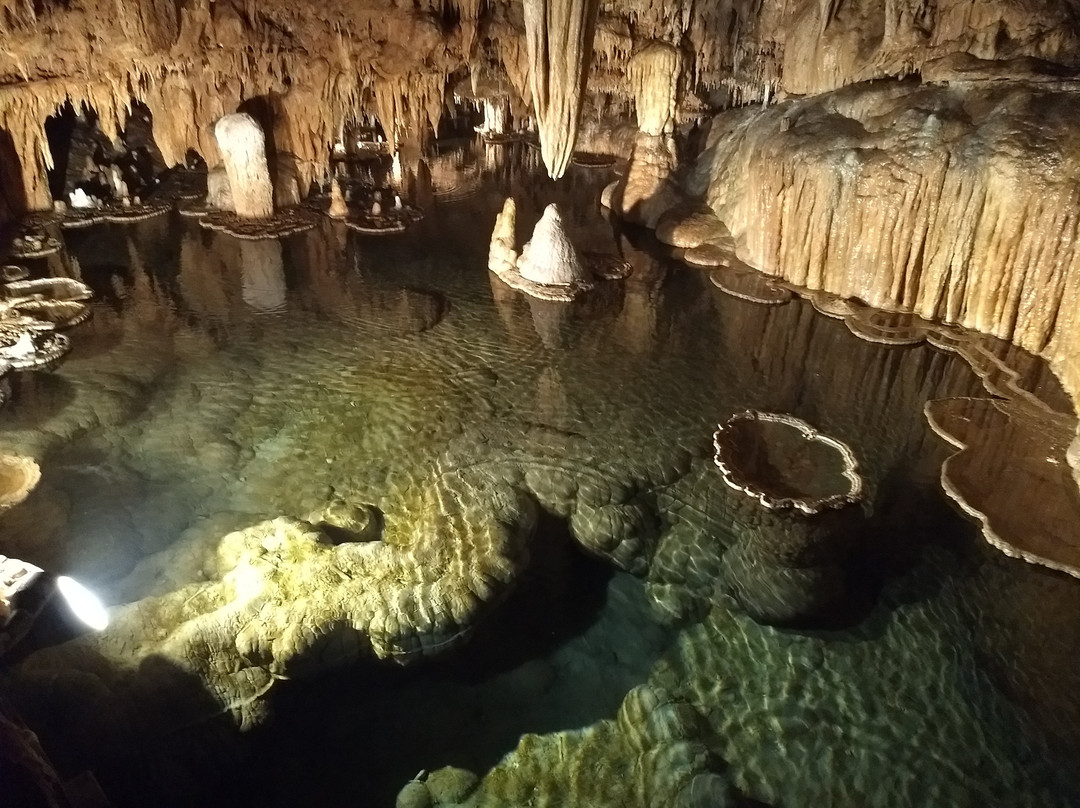 Onondaga Cave景点图片