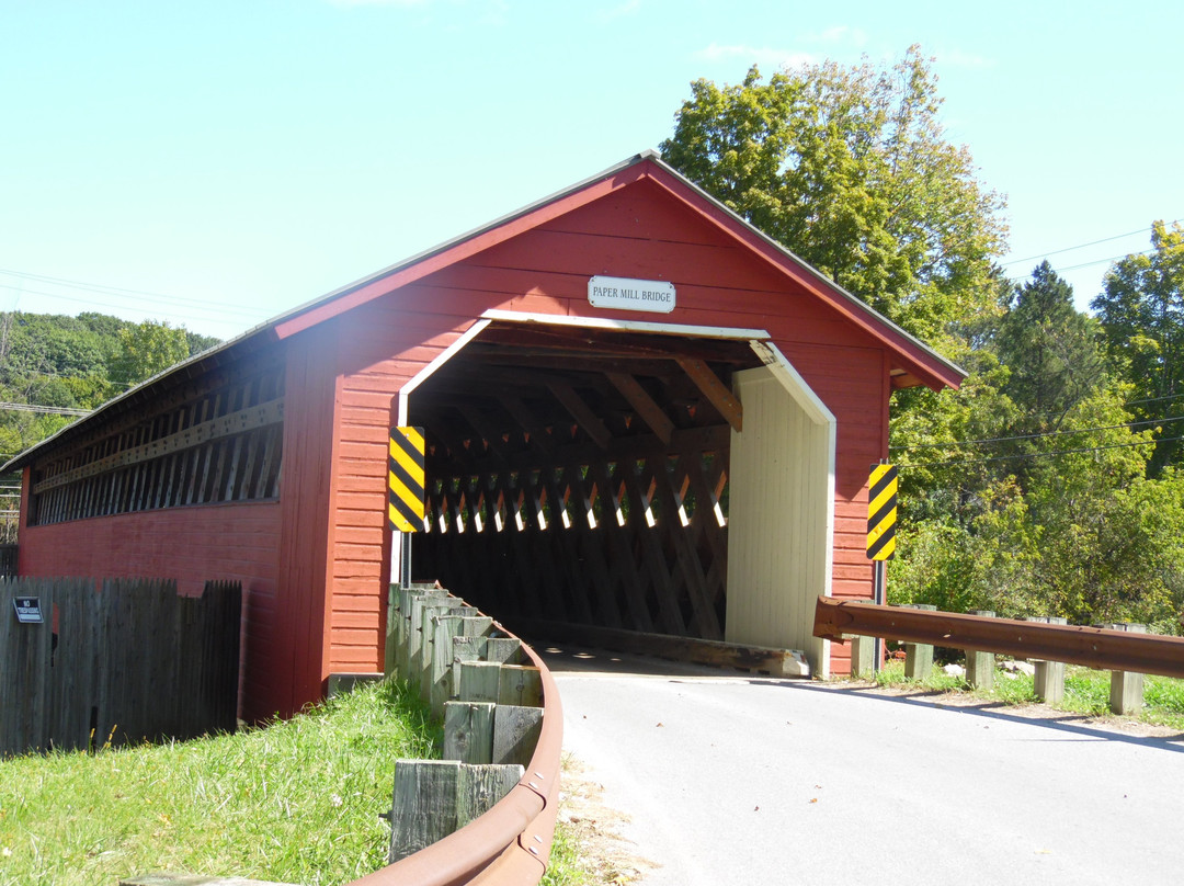 Papermill Village Bridge-North Bennington必去景点