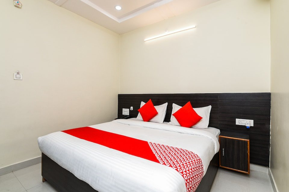 OYO 27635 Hotel Haripriya主图