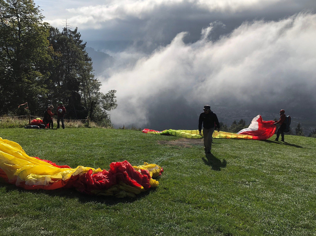 因特拉肯滑翔伞-因特拉肯必去景点