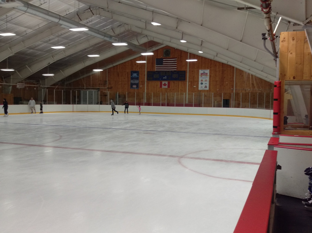 Waterville Valley Ice Arena景点图片
