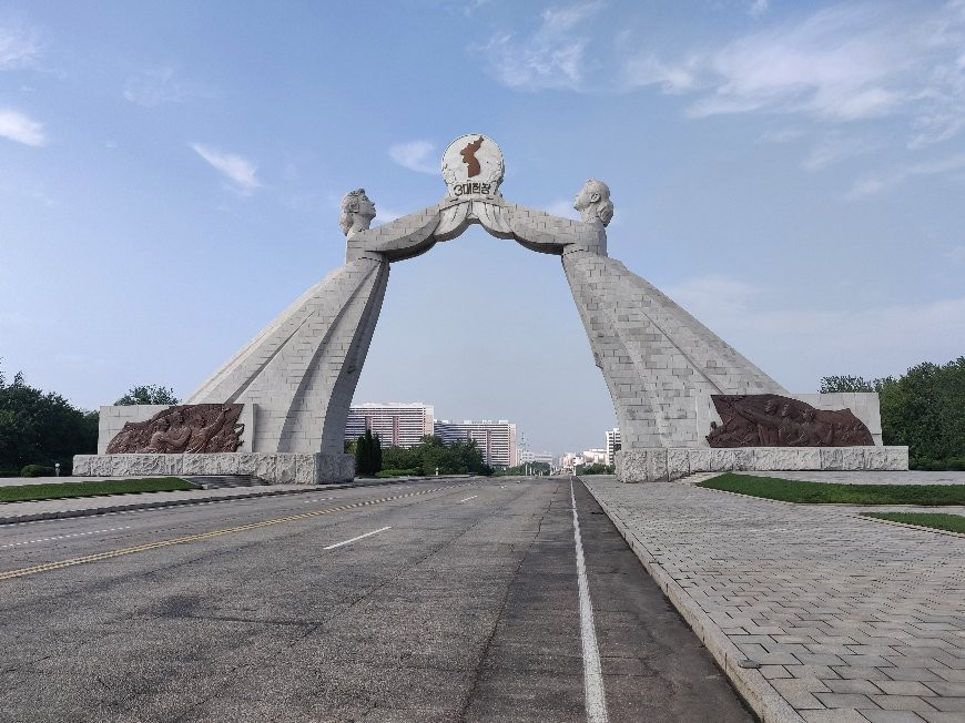 Arch of Reunification-平壤必去景点
