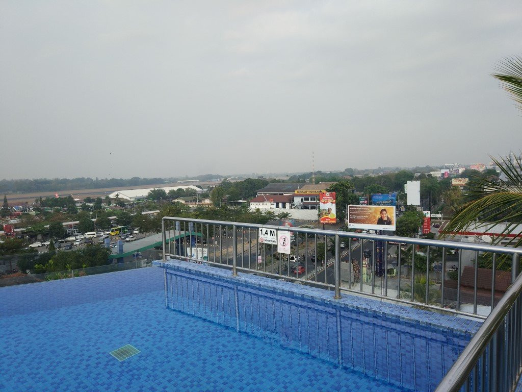 Platinum Adisucipto Hotel & Conference Center主图