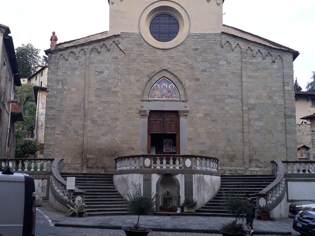 Parrocchia di Santi Stefano E Niccolao-佩夏必去景点