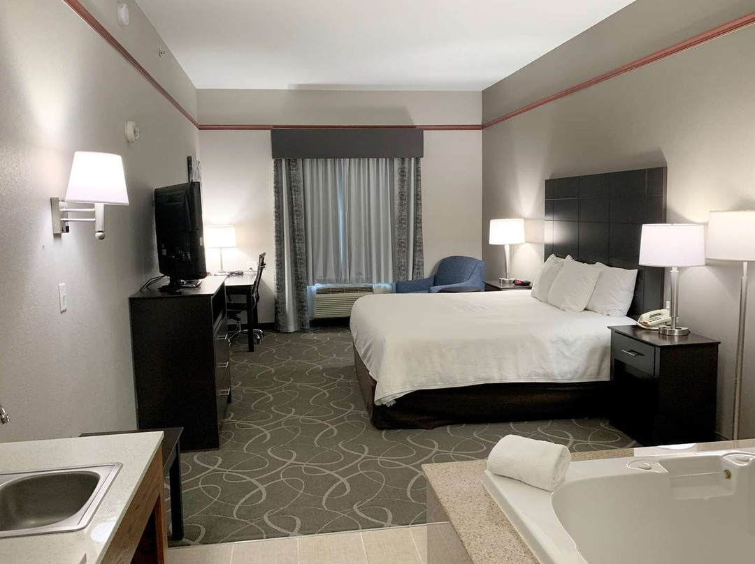 Best Western Limestone Inn & Suites主图