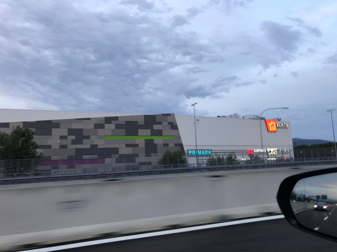 ELNÒS Shopping景点图片