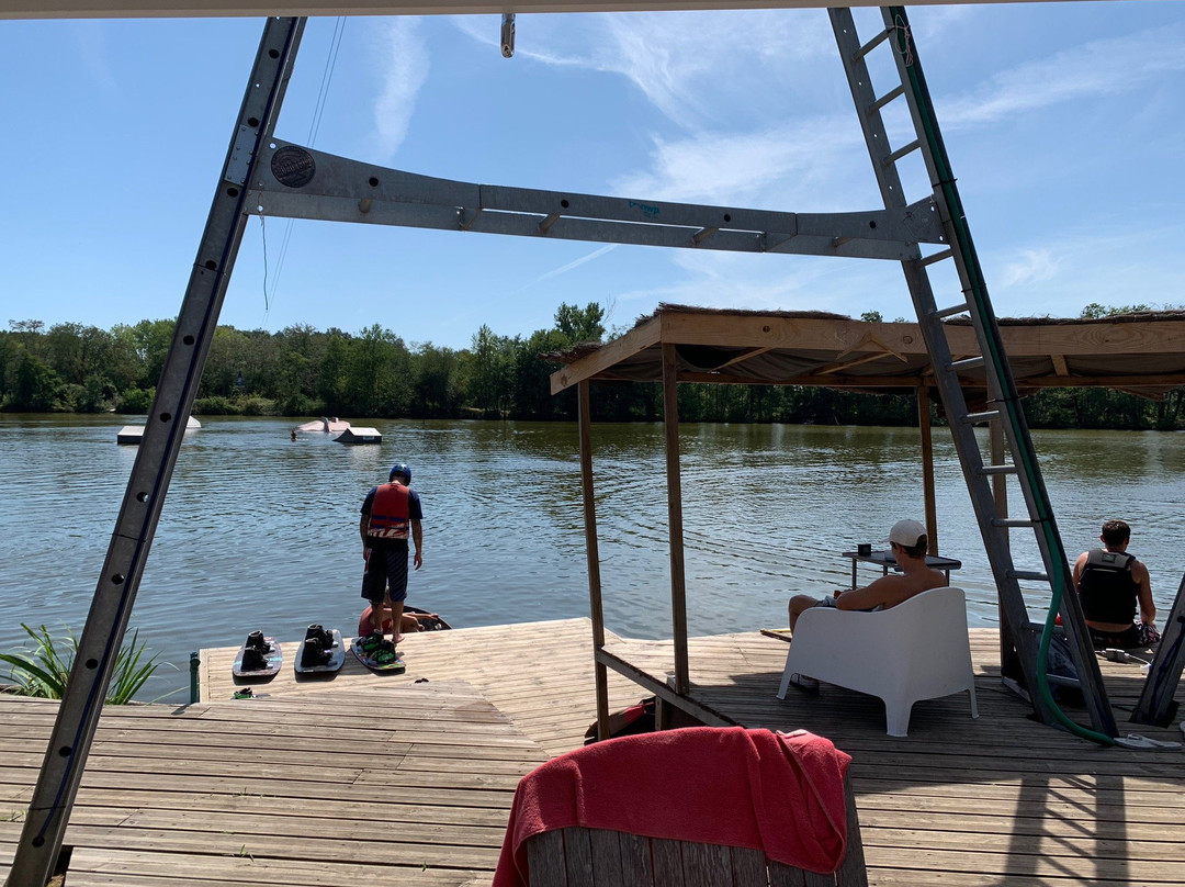 Wake Park Izon-Izon必去景点