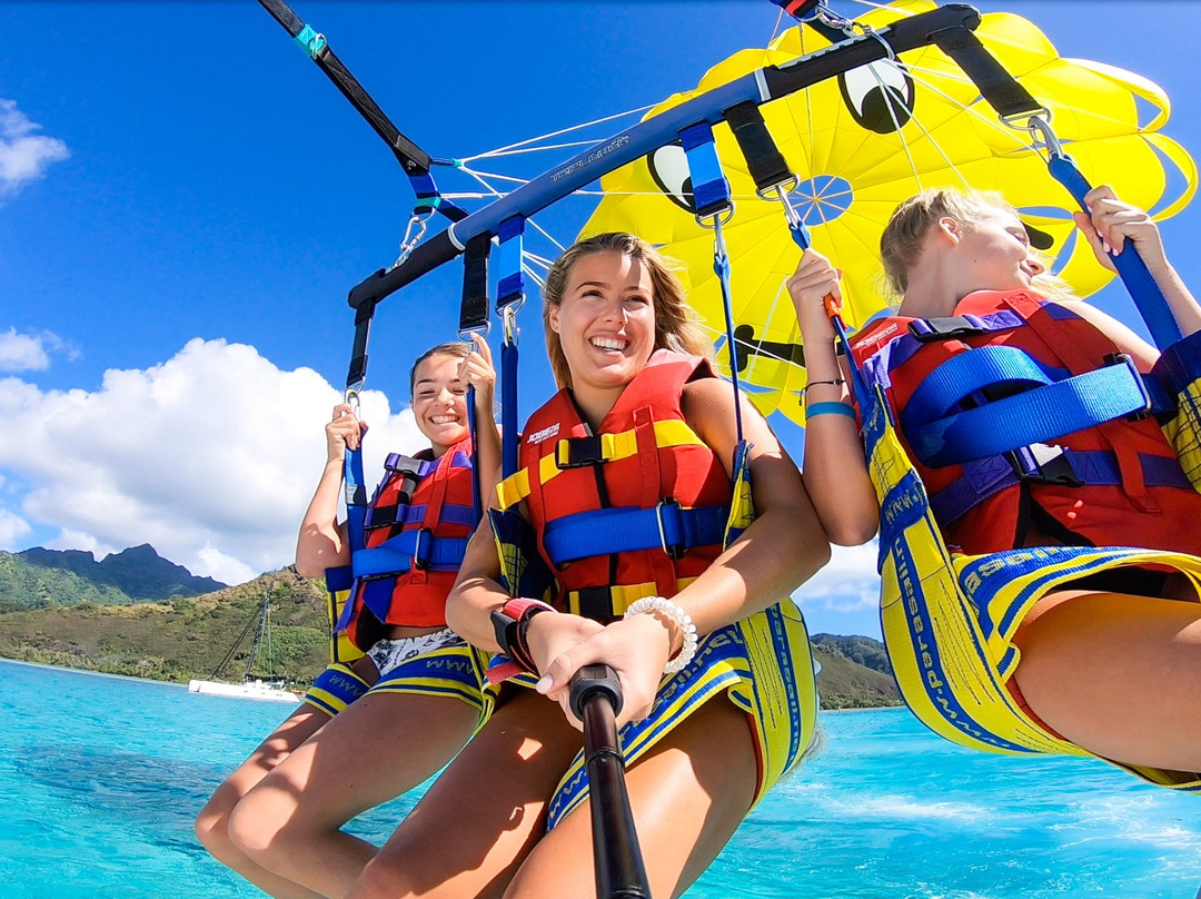 Moorea Parasailing-莫雷阿岛必去景点