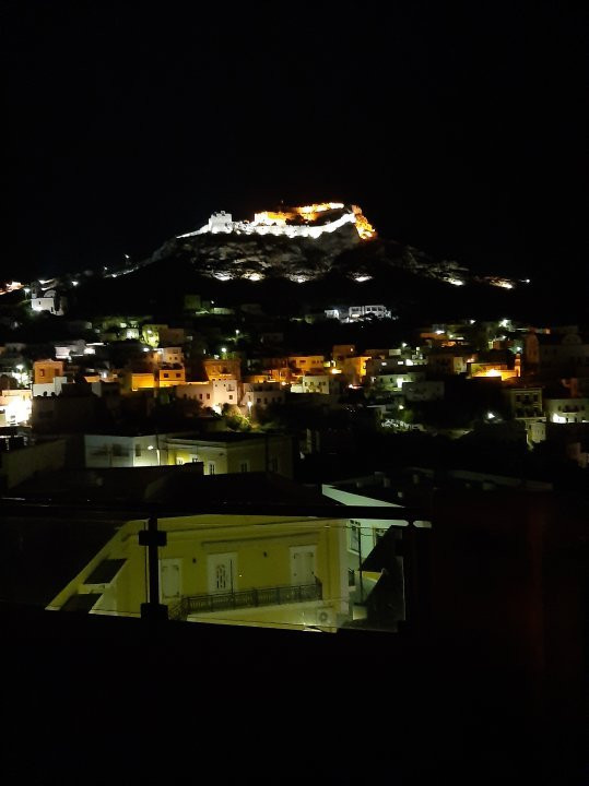 伊拉芙特瑞拉酒店主图