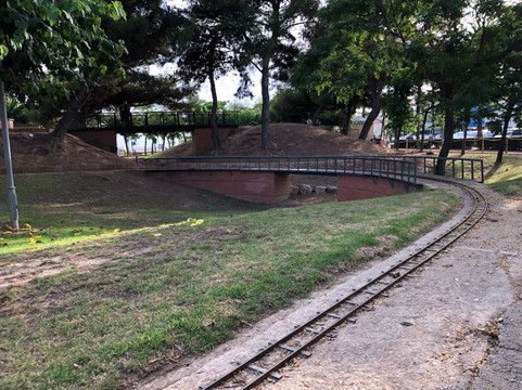 Afevi-比利亚努埃瓦－赫尔特鲁必去景点