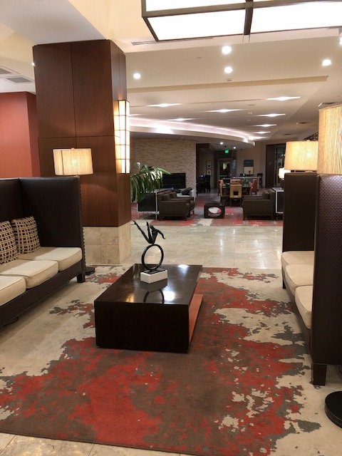 Embassy Suites by Hilton Palmdale-浴室